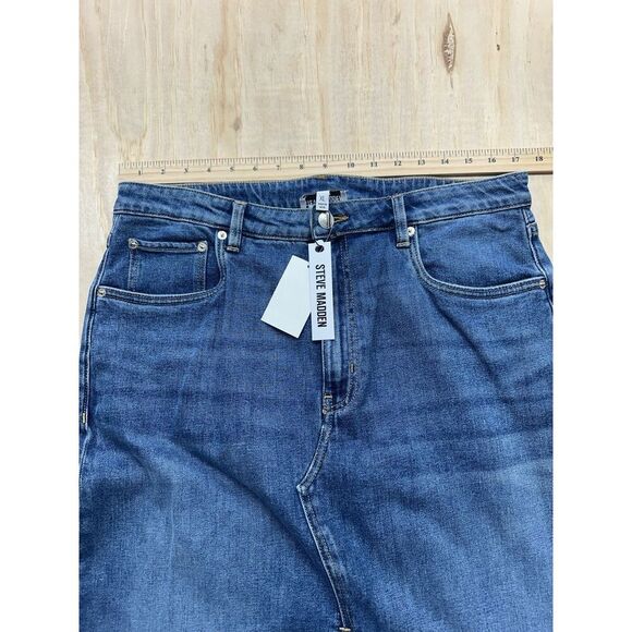 Steve Madden Women’s Jean Denim Skirt Slit XL Midi Blue Pockets Button NWTs $89 - Picture 3 of 5